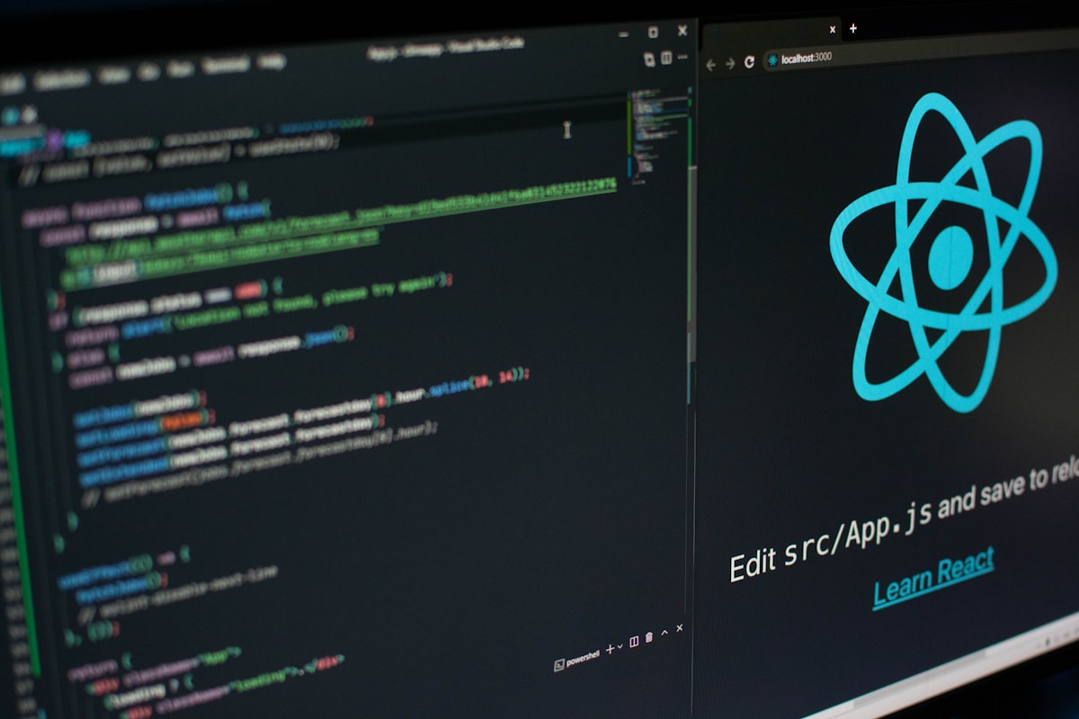 Diagram prototype pollution JavaScript attack vector yang dicegah isolatedDeclarations