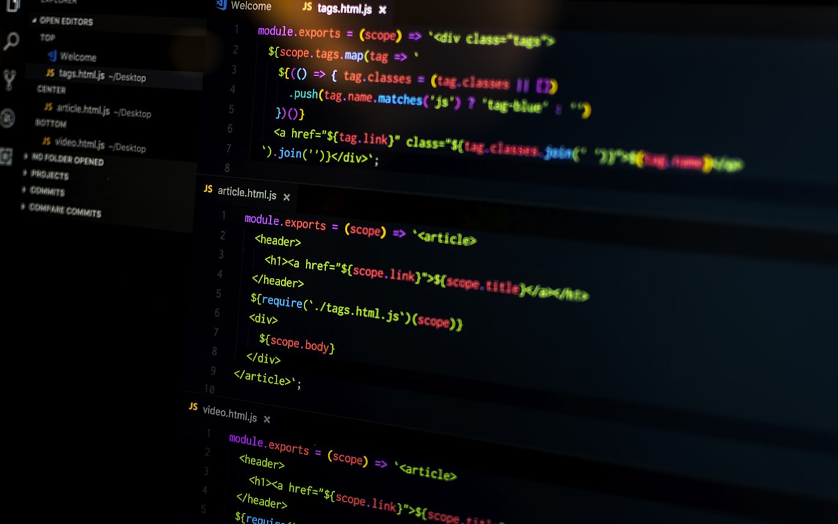 Mahasiswa bingung belajar kode Rust async closures dan generators di laptop