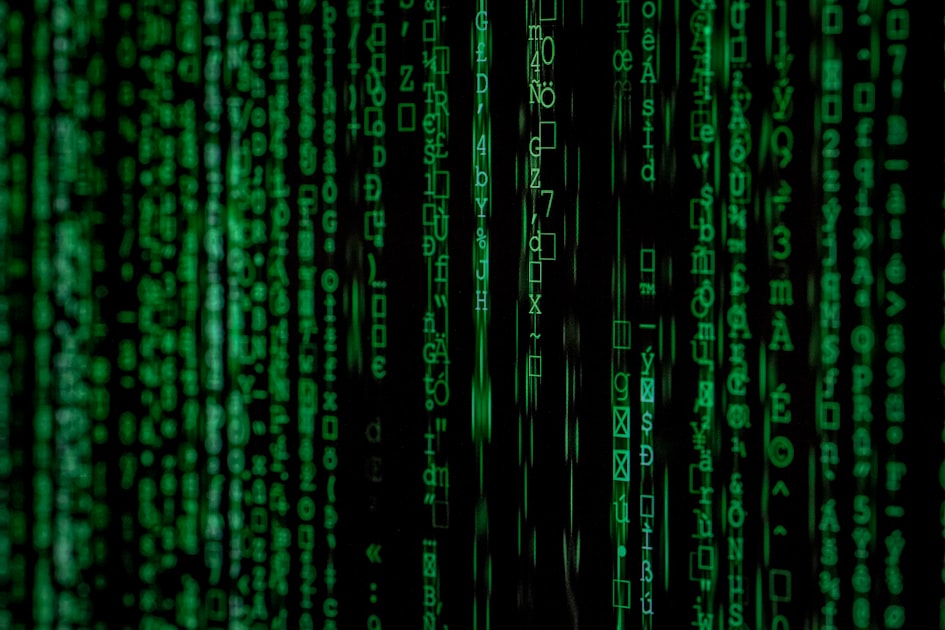 Analisis payload malware pasca‑eksploitasi